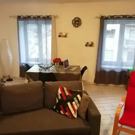 Appart'Hotel Lagnieu * Lagnieu