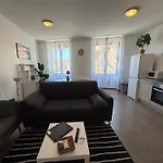 Appart'Hotel Lagnieu * Lagnieu