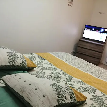Appart'Hotel Lagnieu Apartment *